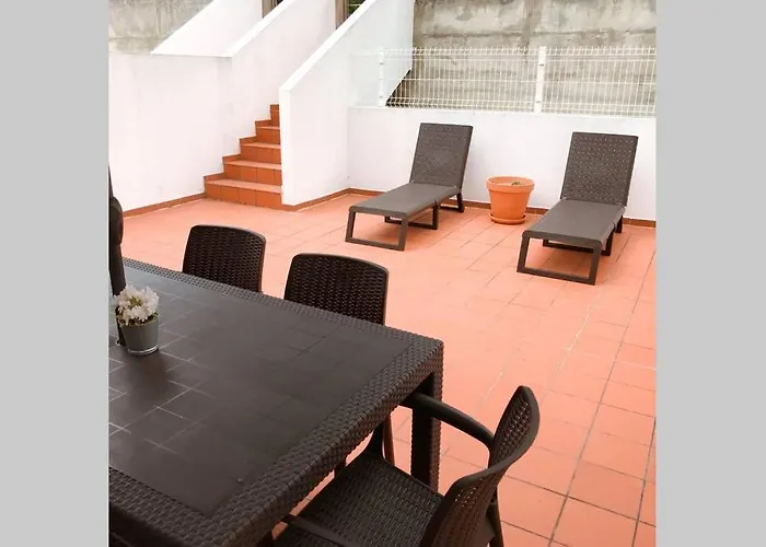 Charming Obidos Townhouse Villa