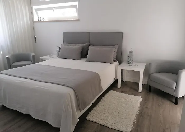 Silver Home Nazare