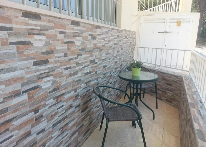 Pet friendly Casa Branca Pinhal Apartment Nazare