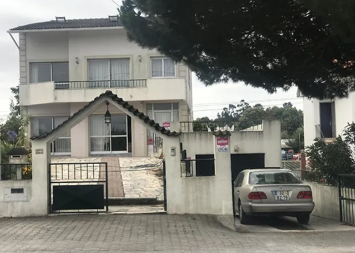 Pet friendly Joe'S House Hotel Fatima
