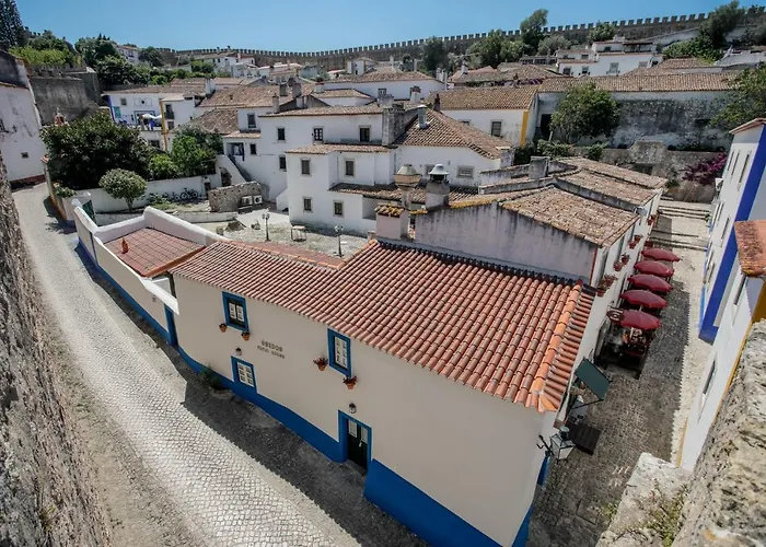 Obidos Patio House Bed & Breakfast