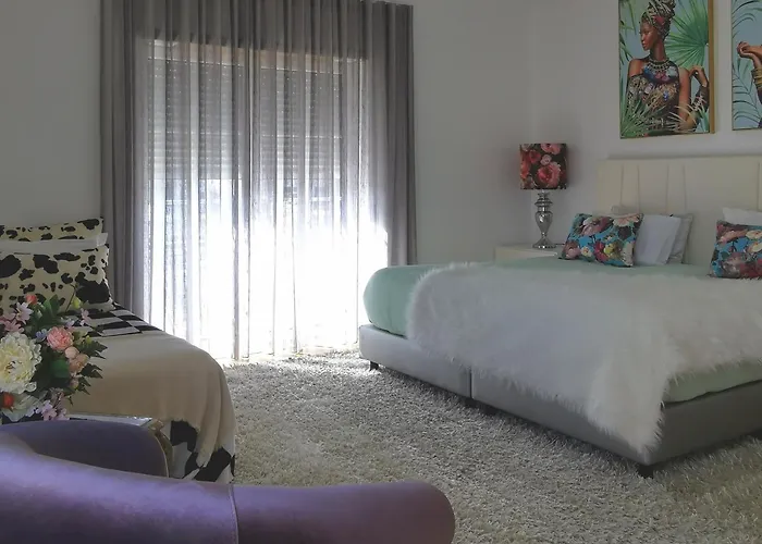 Rickyguesthouse Nazare