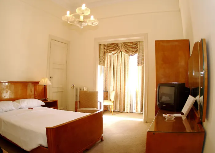 Coimbra hotels near Coimbra Football Stadium