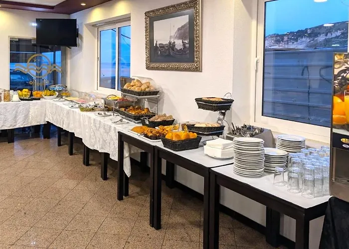 Nazare Hotels