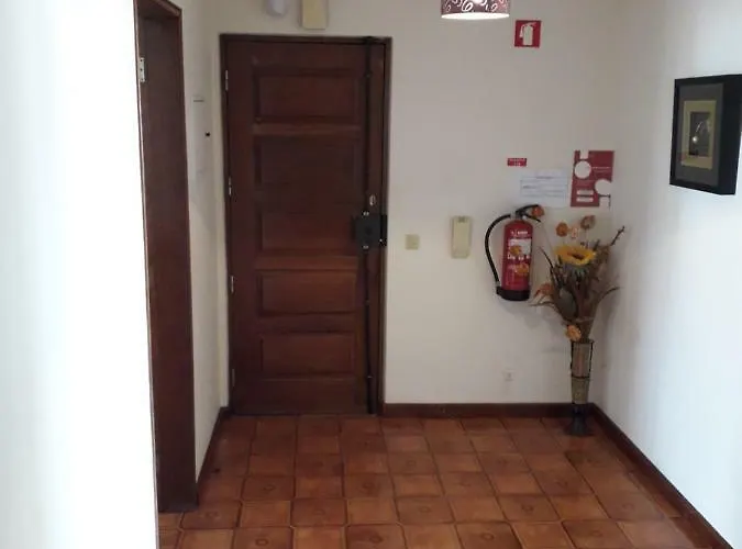 Apartamento 300 Metros Do Santuario De Fatima T4